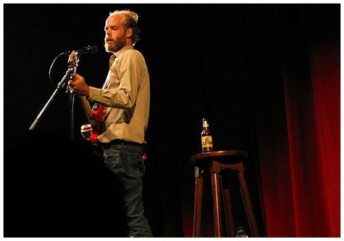 Will Oldham en concert  Rotterdam (Schouwburg Hall, Motel Mozaique Festival) le 28 mars 2003 - Photo Willem Van Der Hut, 2003